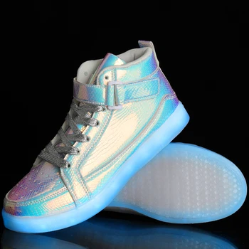 2023 Пара светящихся повседневных кроссовок, дышащие мужские кроссовки USB Charing, нескользящие освещенные женские кожаные туфли, удобные теннисные