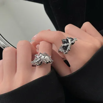 Новая мода, Креативное кольцо в стиле панк-готика с шипами в виде сердца Любви, Винтажные открытые кольца для женщин, вечерние ювелирные изделия, подарки на Хэллоуин, распродажа